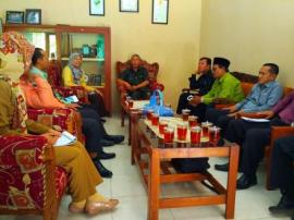Kunjungan Bimas Islam Kemenag Kabupaten GK untuk persiapan lomba DBKS 